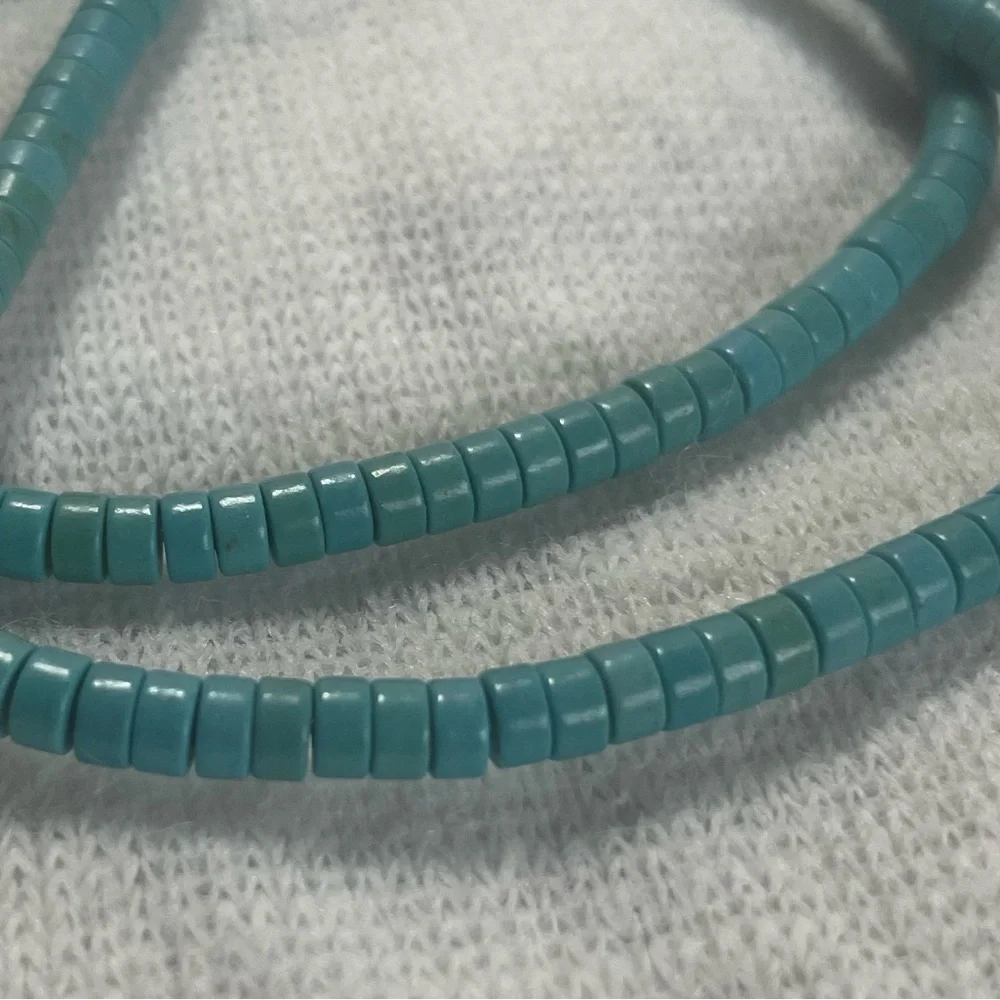 Turquoise - Picture 2 of 3